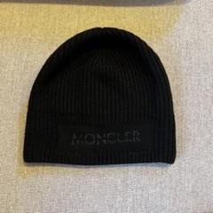 MONCLER(モンクレール)男女兼用ウールニット帽 新品未使用/カバー/紙袋 MONCLER(モンクレール)男女兼用ウールニット帽 新品未使用/カバー/紙袋