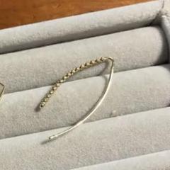 【専用】              AHKAH★18K ピアス★片耳のみ 専用】 AHKAH☆18K ピアス☆片耳のみ - メルカリ