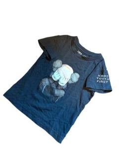 KAWS TOKYO FIRST 半袖Tシャツ ネイビー　UNIQLOユニクロ