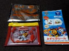 【新品】パウっとミニクリアポーチ　パウパトロールみずピタシール