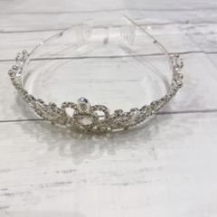 テイアラ ヘアアクセサリー ウエディング クラウン 花嫁 結婚式 成人式