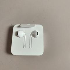 iPhone 純正イヤホン 有線