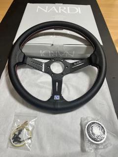 14インチナルディクラシックラ　アルミ製フロントプレースメント、レッドステッチ 14インチナルディクラシックラアルミ製フロントプレースメント