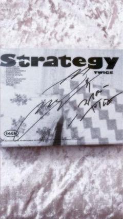 R*7様 twice strategy ジョンヨン サインアルバム R*7様 twice strategy ジョンヨン サインアルバム - メルカリ