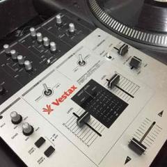 【希少】Vestax DJミキサー pmc05PRO 初代 日本製 出音確認済み 新しい到着 PMC-05Pro DJミキサー Vestax | Amazon IV MIDI 赤
