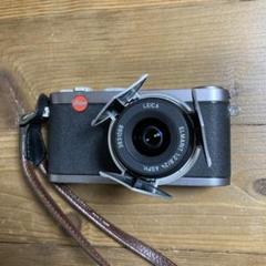 nosonoso。Leica X1 ライカ　ウッドグリップ付き。 nosonoso様専用。Leica X1 ライカ ウッドグリップ付き。 - メルカリ