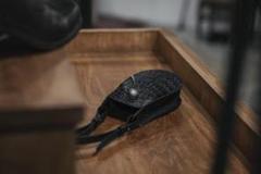 美品★NICENESS　DADA カイマン ショルダーバッグ　ブラック NICENESS DADA カイマンポシェット