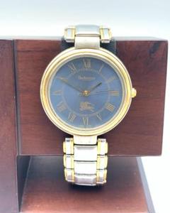 BURBERRY ブルー文字盤 時計 618FV4OzgxL._AC_SS300_.jpg