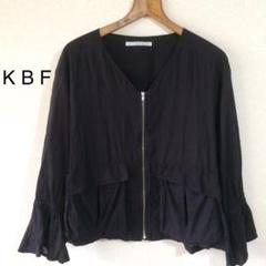 KBF 薄手ノーカラーアウター