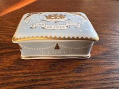 ロイヤルコレクション　小物入れ 小物入れRoyal Collection handcut handpainted - メルカリ