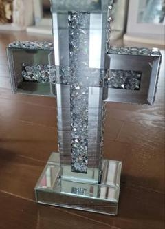ラスト値下げガラス十ラインストーン字架 約20cm