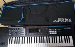 る*ぅ様 JUNO-DS 61【専用ケース付き】 Amazon | Roland ローランド / JUNO-DS61【ロゴ入りソフトケース