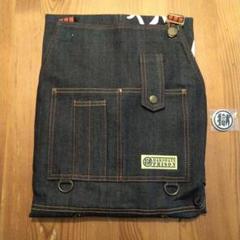 ◆マル獄シリーズ DIYエプロン DENIM 10oz 缶バッチ付き ◇マル獄シリーズ DIYエプロン DENIM 10oz 缶バッチ付き - メルカリ