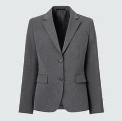 ［セットアップ］即日発送可｜UNIQLO ｜ テーラードジャケット、パンツのサムネイル