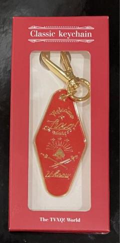 東方神起　ユノ ピンバッジ  & 16th キーリング 2025年最新】東方神起 ユノ キーリングの人気アイテム - メルカリ