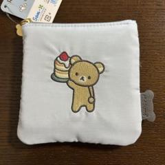 未使用　りらっくま　フラットポーチ　サンエックス　いちご柄　コリラックマ