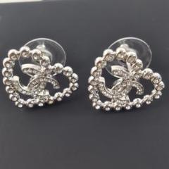 極美品 シャネル ハート CCロゴ ピアスのサムネイル