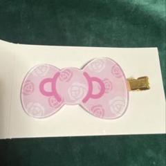 ハローキティ展 シークレット前髪クリップ バラ柄 - メルカリ