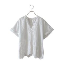 niko and... ニコアンド(L)カットワークレース スキッパーブラウス