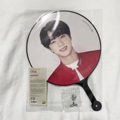 2025年最新】btsうちわ公式ジンの人気アイテム - メルカリ