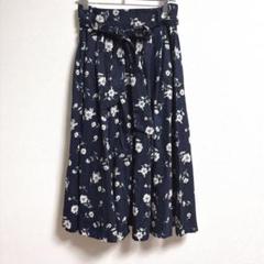 ✨綿100％✨ コルザ 【M】スカート フレア 花柄 フェミニン ベルト付き 紺