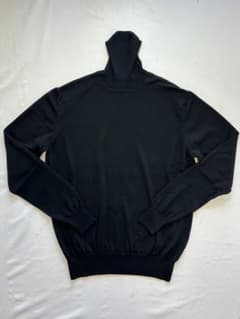 【美品クリーニング済】HERNOヘルノ　ブラックウールタートルセーター50L 美品クリーニング済】HERNOヘルノブラックウールタートルセーター50L