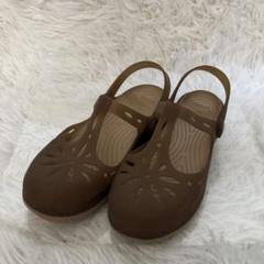 クロックス メリージェーン ブラウン w8 crocs クロックス カーリー メリージェーン サンダル ブラウン