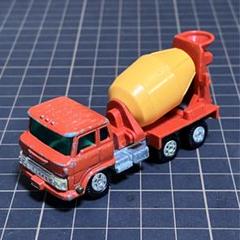 【絶版】日本製 トミカ黒箱 日野トラックミキサーカー 当時物 トミカ】黒箱 No.53 日野 トラック ミキサー車 赤ミキサー 日本