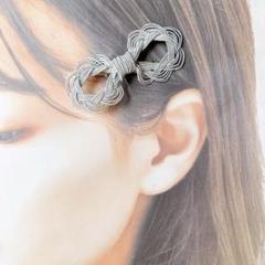 レースリボンのヘアクリップ　髪飾り　水引アクセサリー　ブルーグレー　2個セット