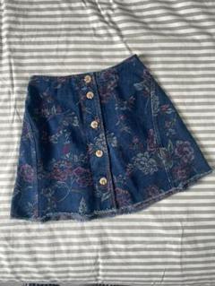 URBAN OUTFITTERS フラワープリント フレアスカート XSのサムネイル
