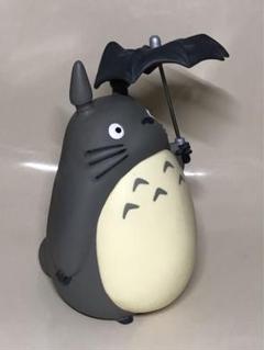ジブリ となりのトトロ 大きな貯金箱 フィギュア お父さんの傘の