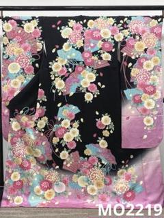 モデル振袖 LENA FUJII 豪華 刺繍 金駒 金彩 紋意匠 身丈168cm モデル振袖 LENA FUJII 豪華 刺繍 金駒 金彩 紋意匠 身丈168cm