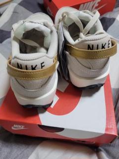 Nikeのサムネイル