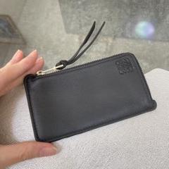 残1【新品】LOEWE アナグラムロゴ フラグメントケース ユニセックス 黒金銀