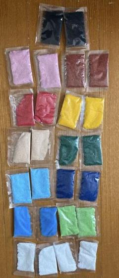 ハンドメイド　カラーサンド　 色とりどり　26個 キャンドル、サンドアート