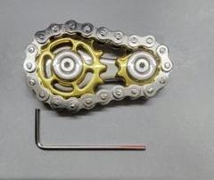 ハンドスピナー 自転車チェーンタイプ 六角棒スパナ付き