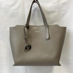 2025年最新】furla トートバッグ グレーの人気アイテム - メルカリ