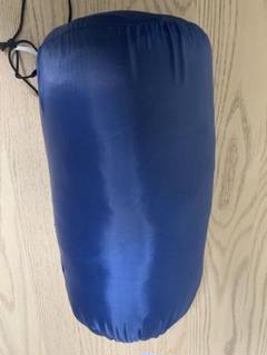 寝袋 封筒型 シュラフ フード付き 収納袋付き 1kg コンパクト