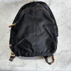 美品　progres プログレ　ナイロンリュック　黒　シンプル　軽量