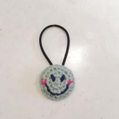 ハンドメイド　ヘアゴム スマイル　ピスタチオグリーン