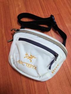 （美品）BEAMS別注 ARC'TERYX MANTIS1 white アークテリクス マンティス1 BEAMS 別注 ホワイト 新品