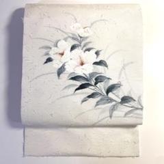 4k2352 名古屋帯 絹 髭紬 作家物 峰仙 手書き 白 黒 赤 花柄