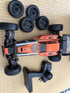 タミヤラジコン本体DT03、ラジコンケース(自作)のセット販売です。