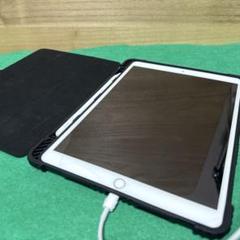 訳ありiPad Pro 10.5インチ 64GB cell版 ￼電池90%残
