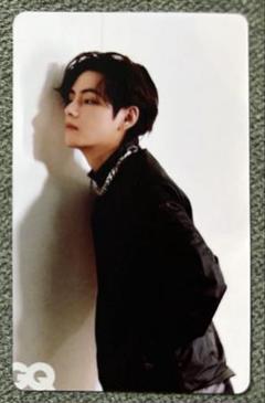 V テヒョン　テテ　BTS　GQ Vogue トレカ　カード　防弾少年団