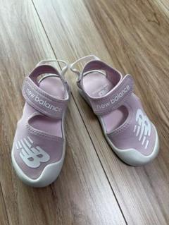 new balance ピンク サンダル 17cm