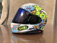 と*り様 SHOEI Z-8 MURALミューラル Sサイズ フルフェイスヘルメ SHOEI Z-8に奇抜でかわいいポップなグラフィックモデル“MURAL”が