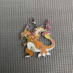 美品　ポケモンセンター メタルチャーム　キョダイマックスリザードン