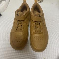 Nike ブラウン ハイカットスニーカー 19センチ