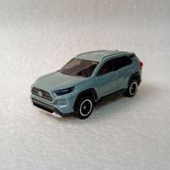 希少！トヨタRAV4 1/66 スケール トミカ 81 ラブ4 SUV ミニカーのサムネイル